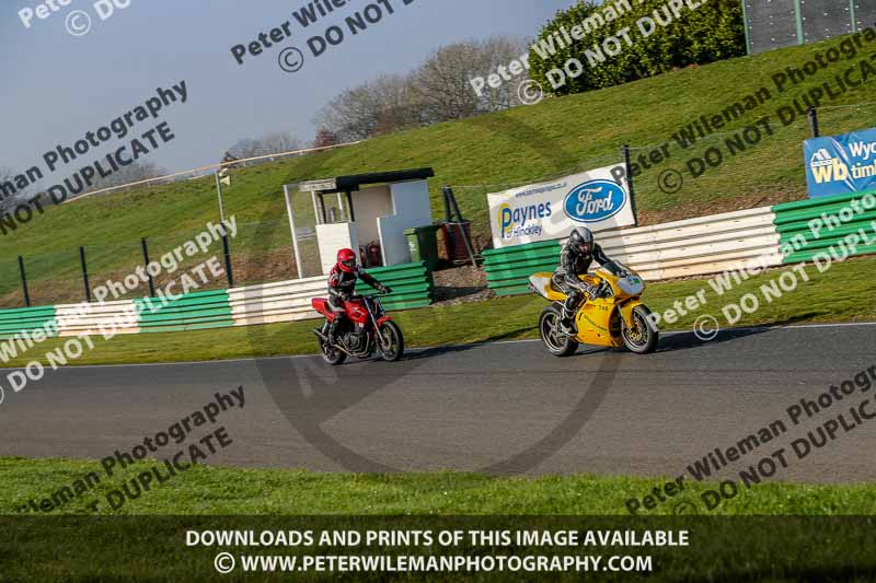 PJM Wedding Photography;enduro digital images;event digital images;eventdigitalimages;mallory park;mallory park photographs;mallory park trackday;mallory park trackday photographs;no limits trackdays;peter wileman photography;racing digital images;trackday digital images;trackday photos